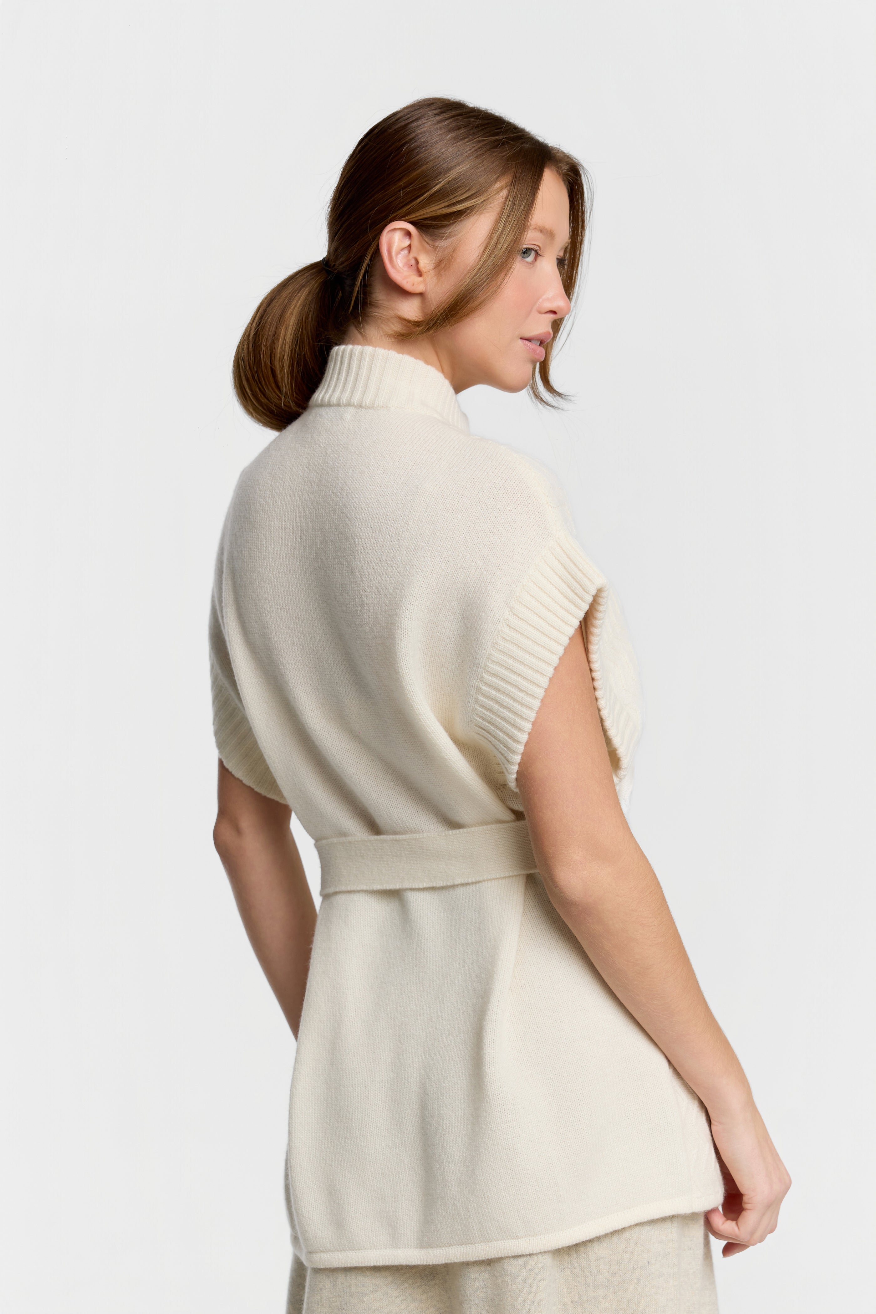 Button Up Vest – NOMADICO CASHMERE